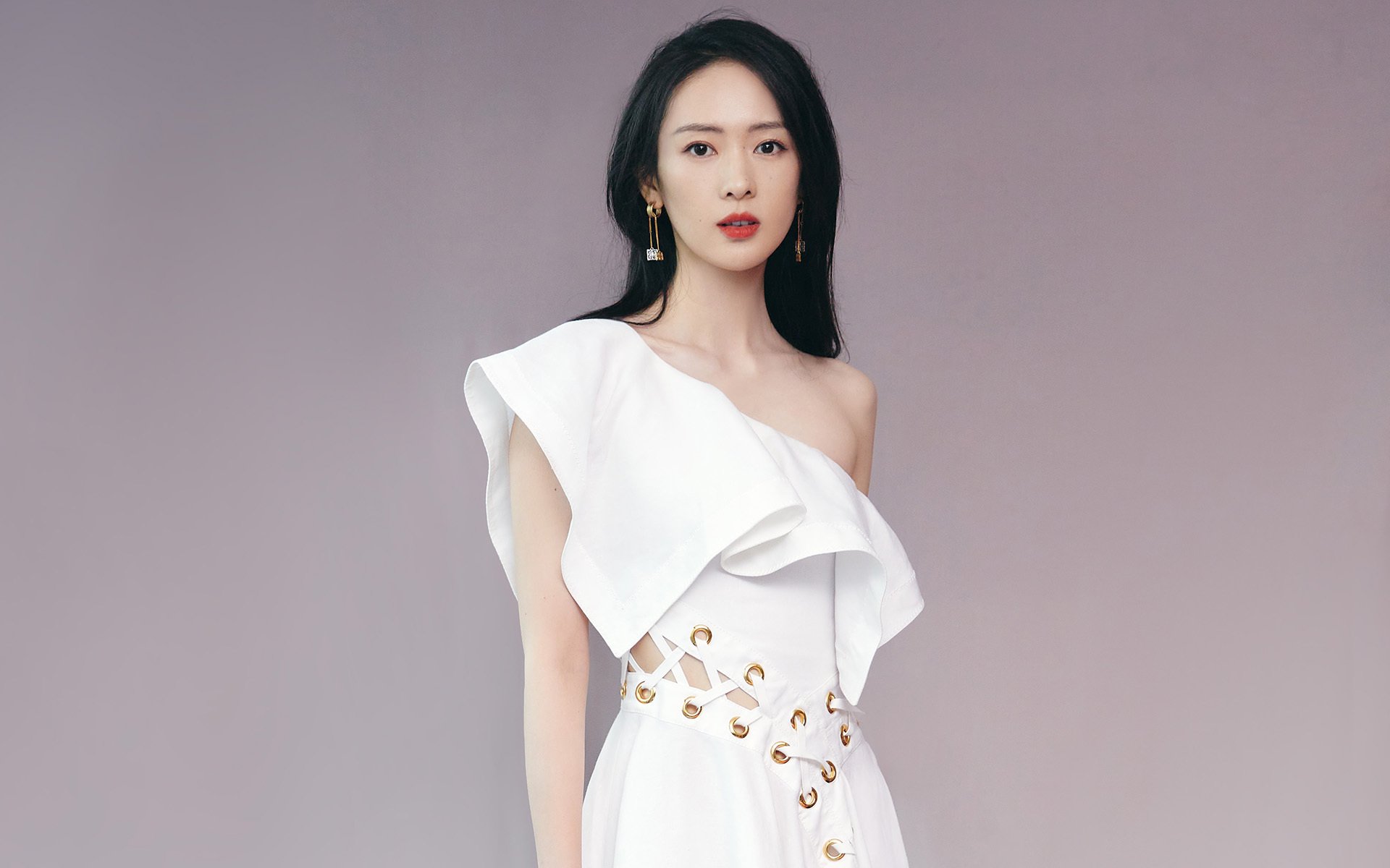 德国女足联赛第一轮比赛圆满结束，德国 女足