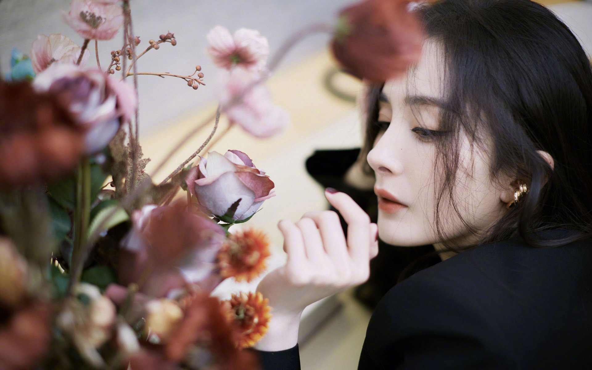 联盟是否应赋能球员成为青年导师标杆
