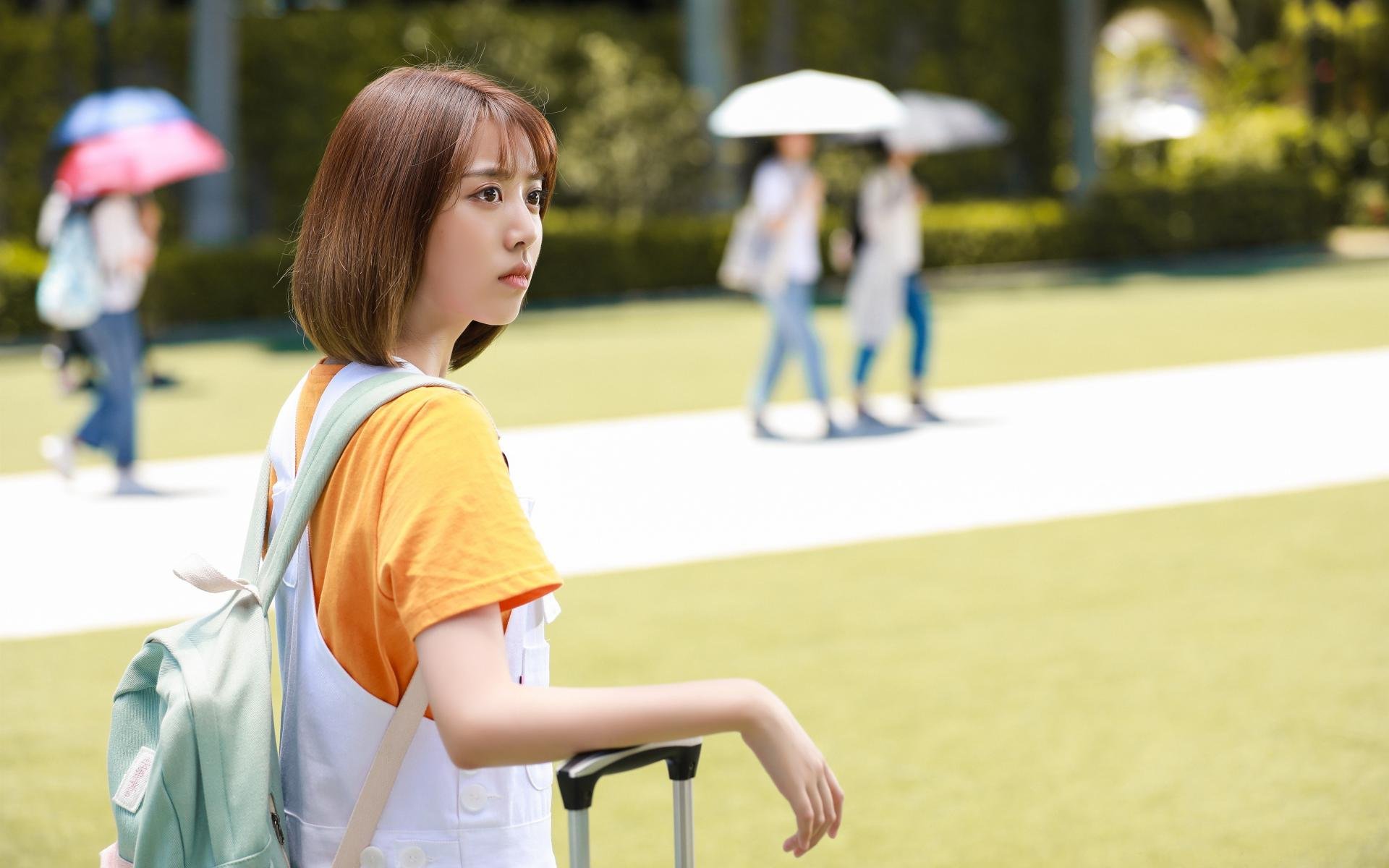 自由泳接力中立代表队A配合默契，4×100自由泳接力