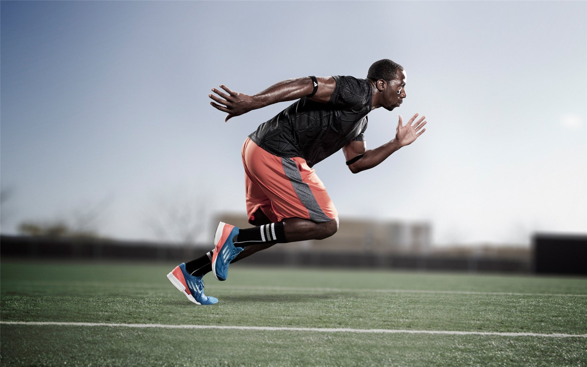 战术揭秘：教练如何利用数据优化球队表现？，优化球员